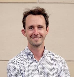 Professor Dr Jan-Erik Schirmer - Professor